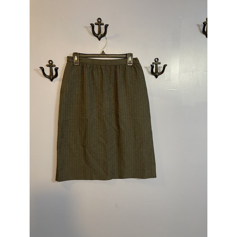 Vintage Personal Petites Gray Pinstripe Skirt Size 14